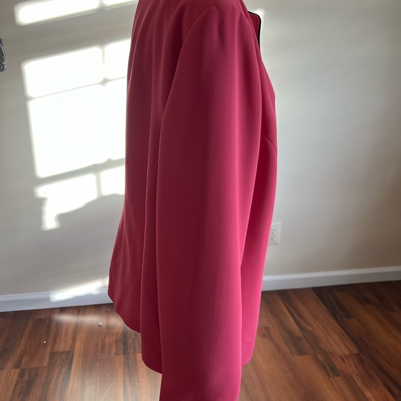 Jones Studio Women’s 20W Pink Open Front Blazer Jacket with Black Trim - Picture 3 of 7